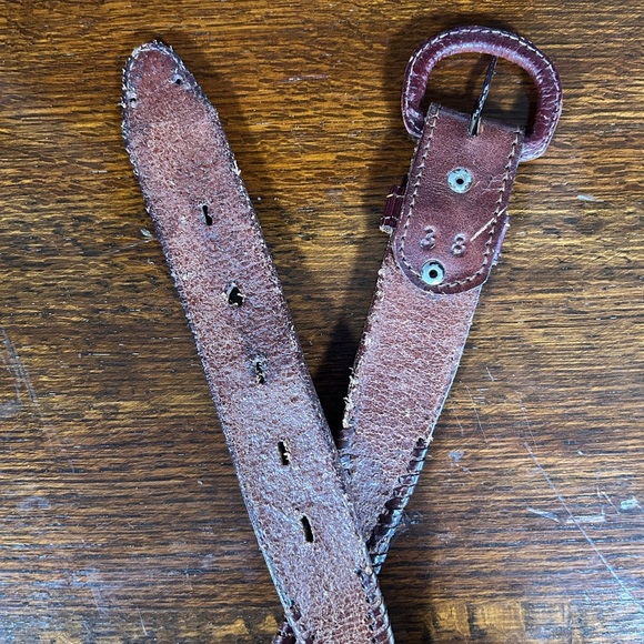 Western Brown Women\'s Hand Tooled thick leather belt with metal accents Sz.38/L main image 9
